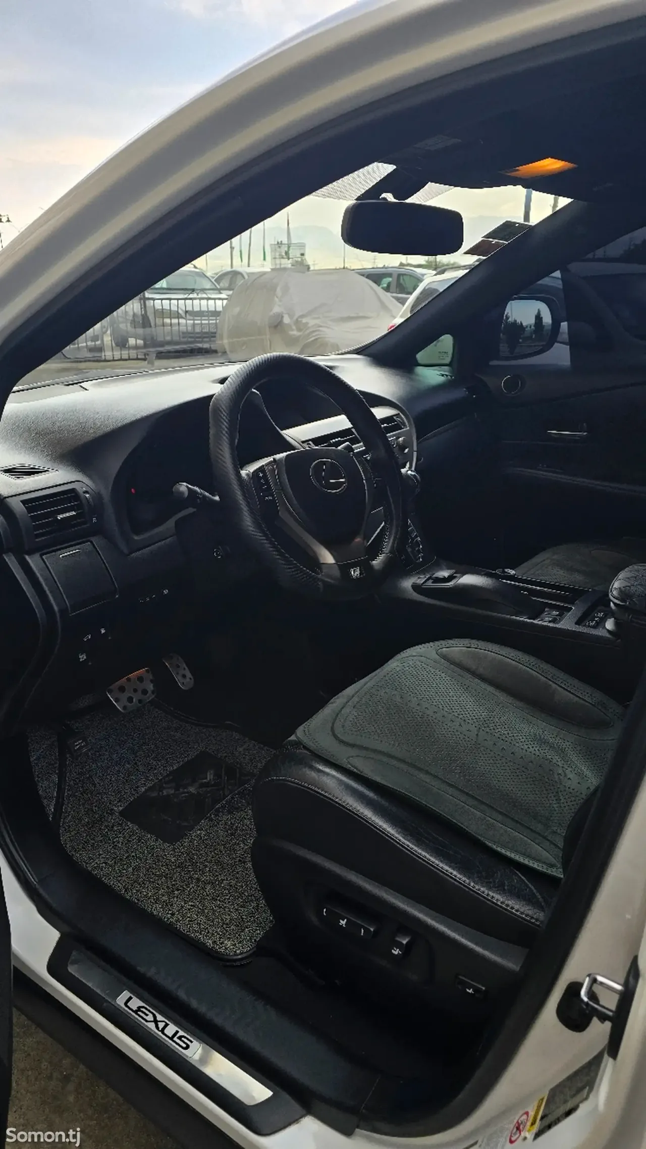 Lexus RX series 2013 · 3.5 AT