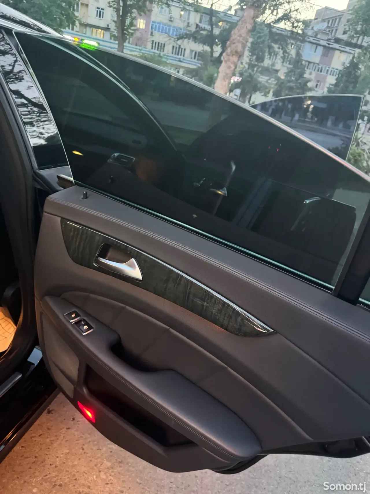 Mercedes-Benz CLS class 2016 · 2.5 AT