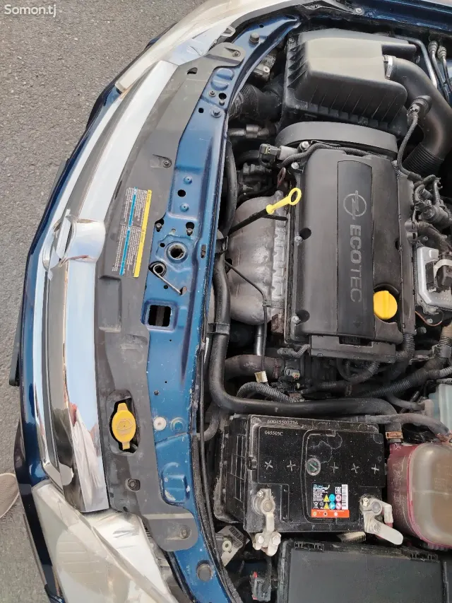 Opel Astra H 2008 · 1.6 MT