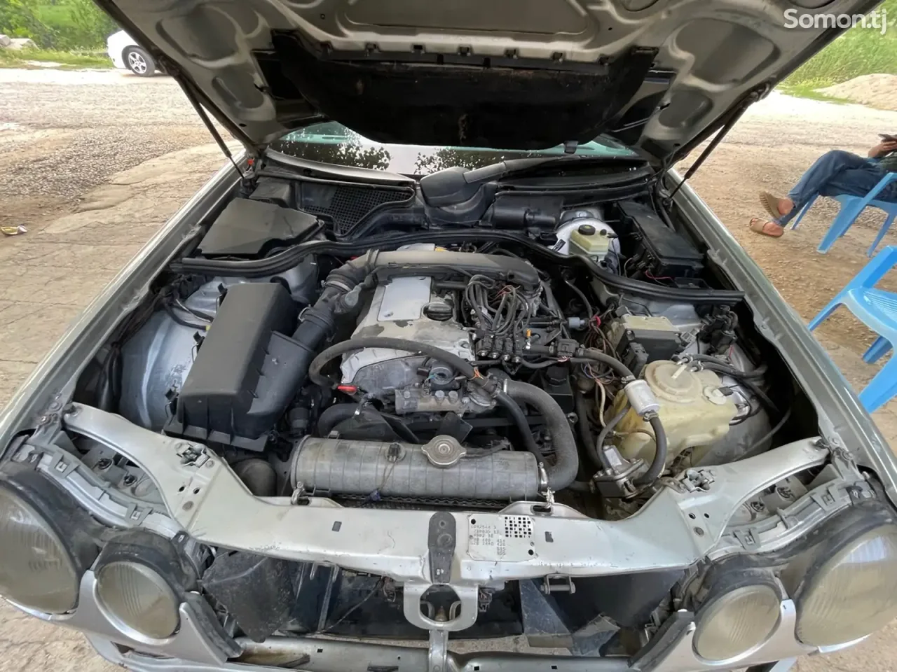 Mercedes-Benz E class 1996 · 2.3 MT