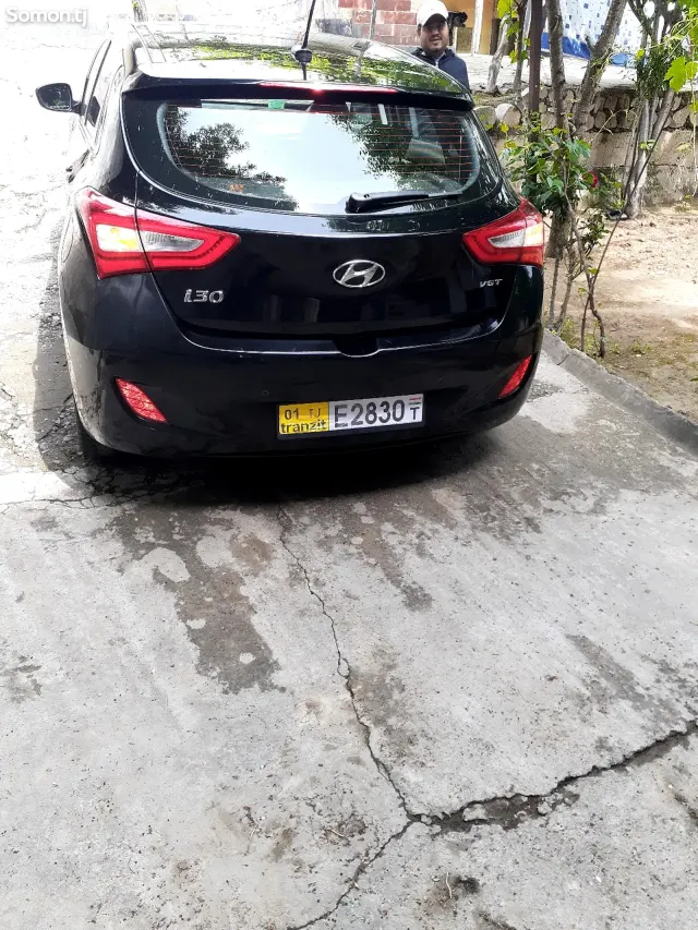 Hyundai i30 2012 · 1.6 AT