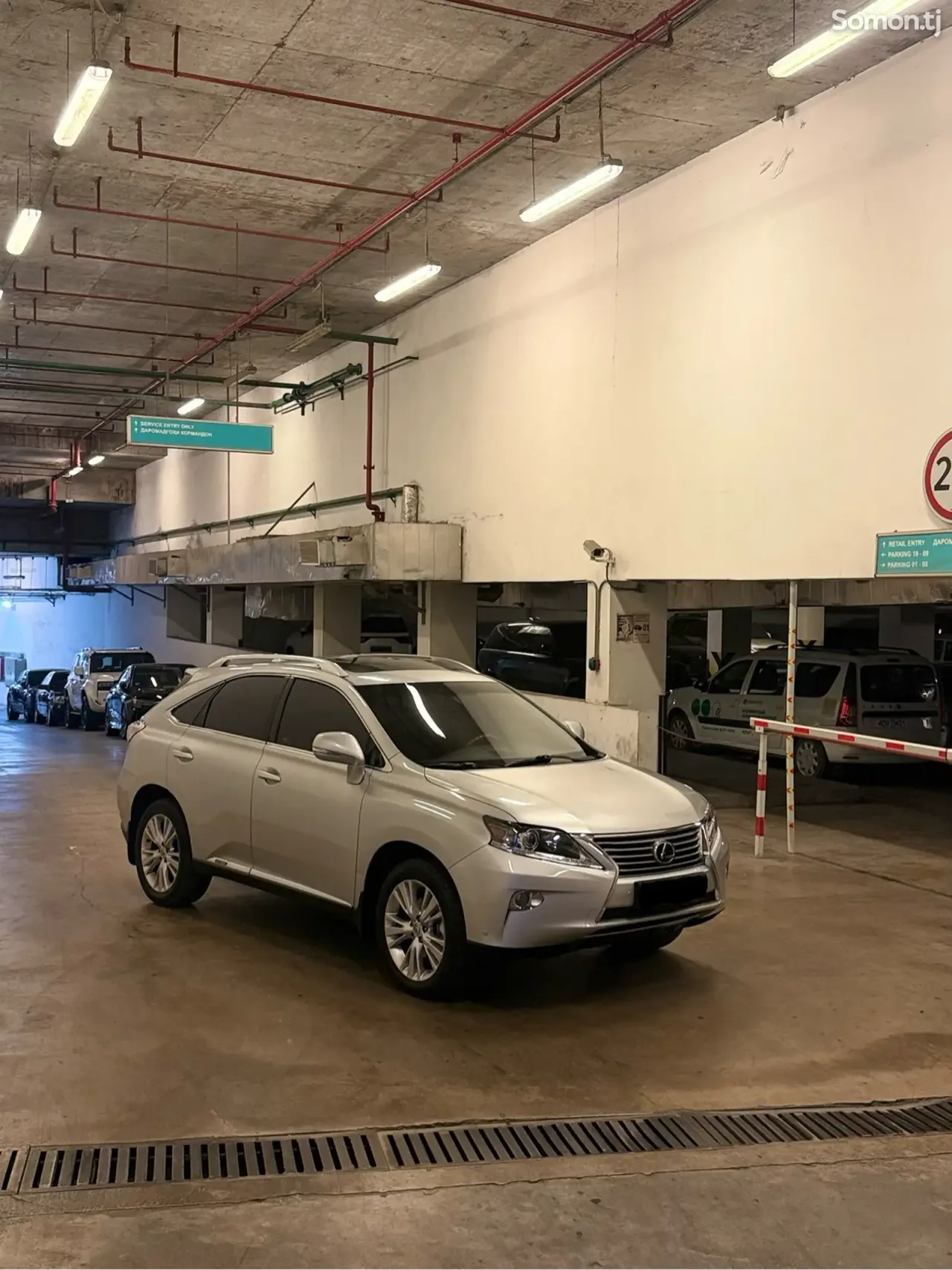 Lexus RX series 2010 · 4.5 AT