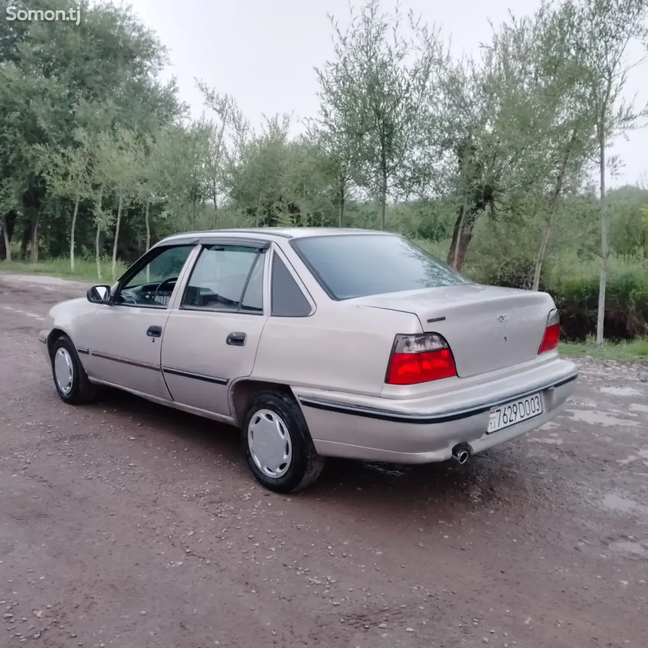 Daewoo Nexia 1996 · 1.6 MT