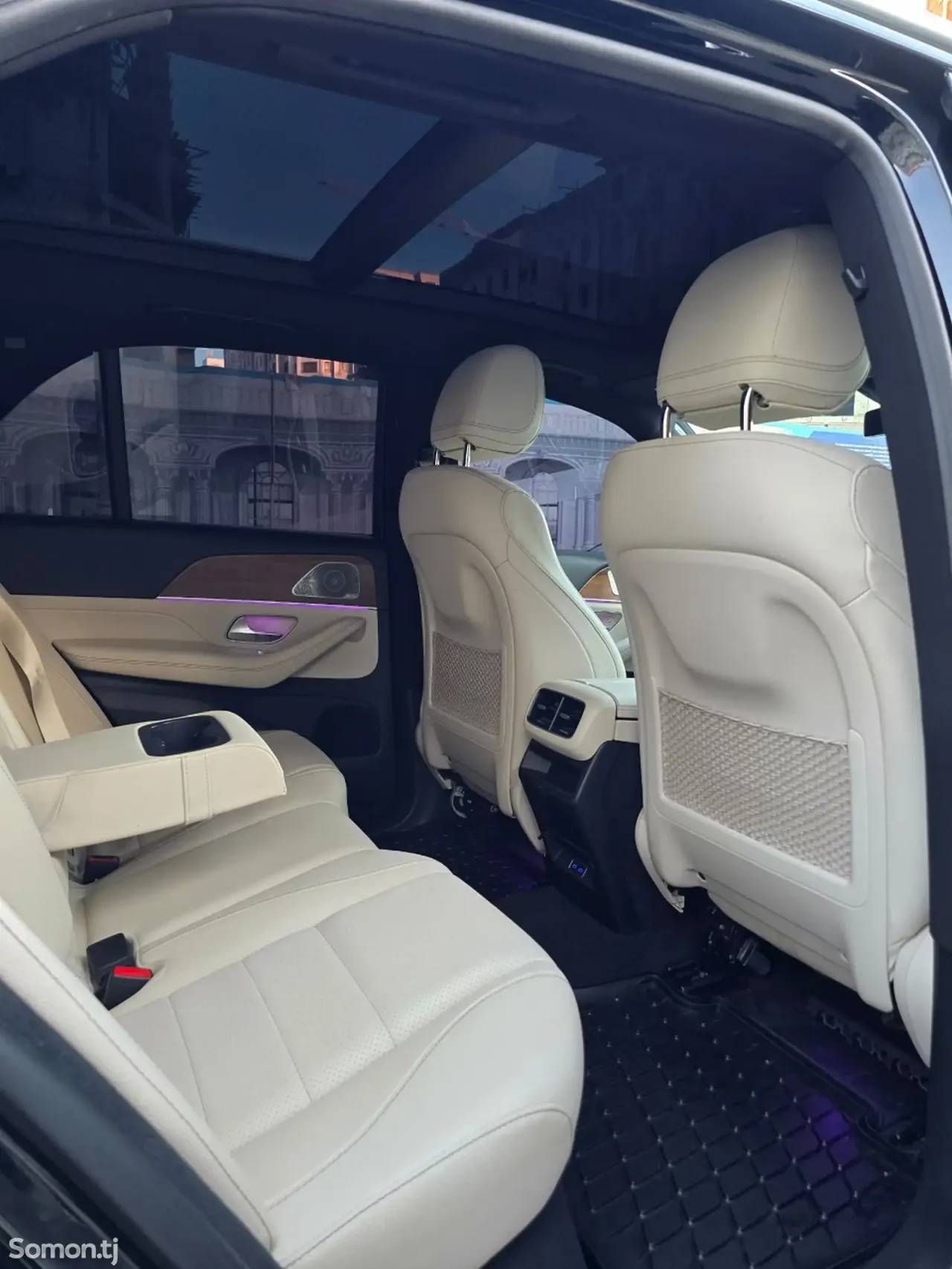 Mercedes-Benz GLE class 2024 · 3.5 AT
