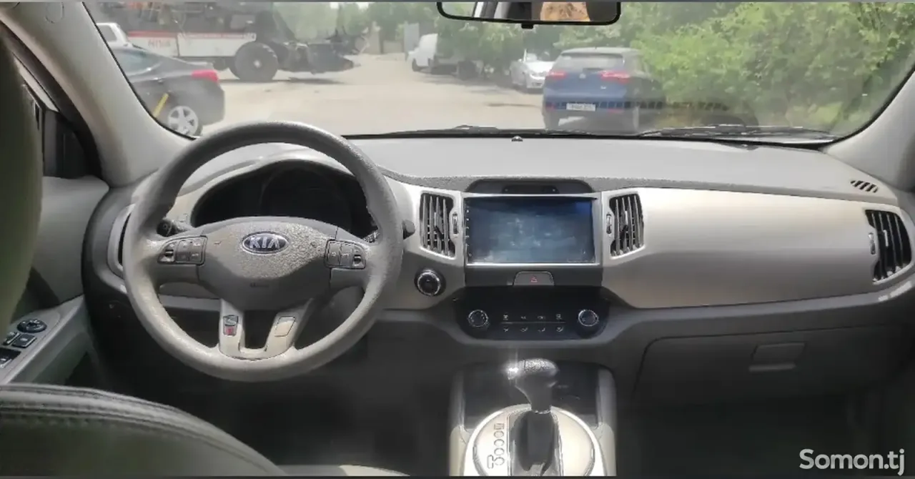 Kia Sportage 2015 · 2.0 AT