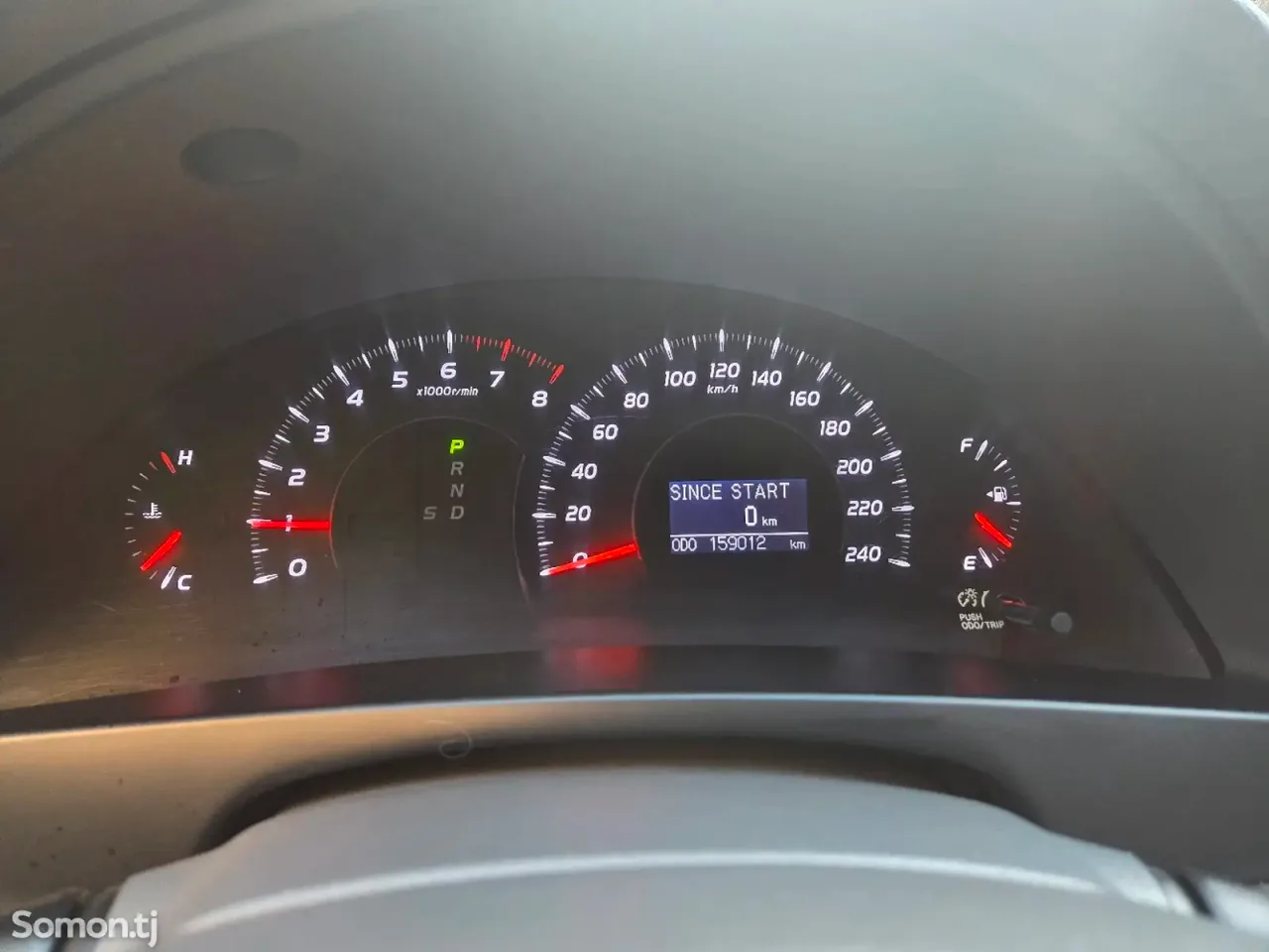 Toyota Camry 2011 · 2.4 AT