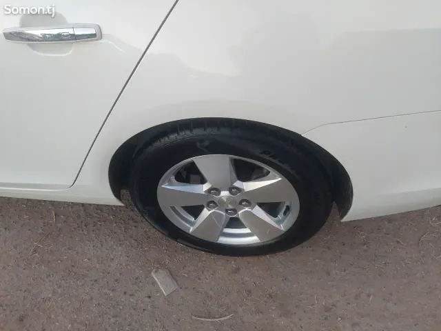 Chevrolet Malibu 2015 · 2.0 AT