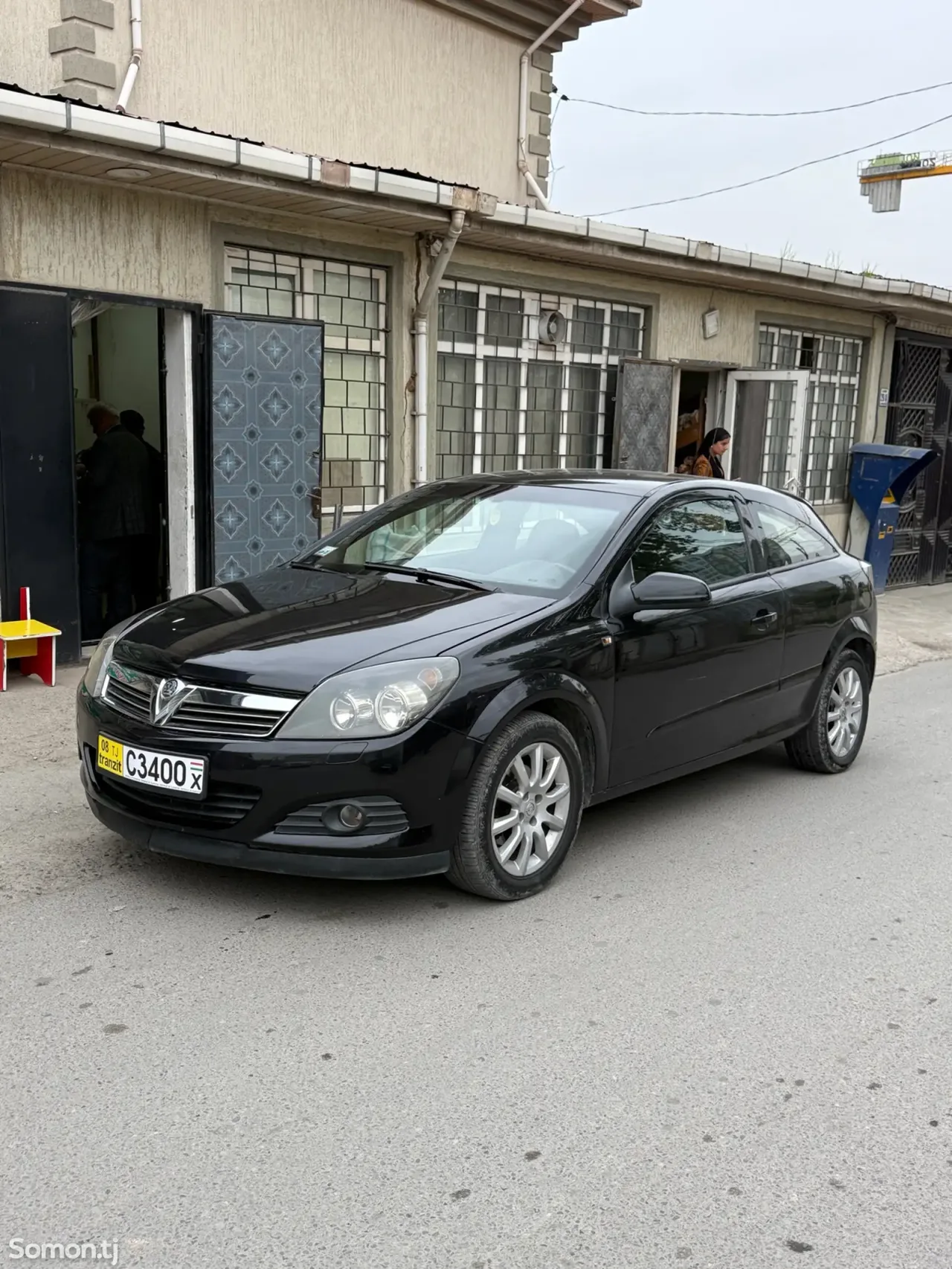 Opel Astra H 2006 · 1.6 MT