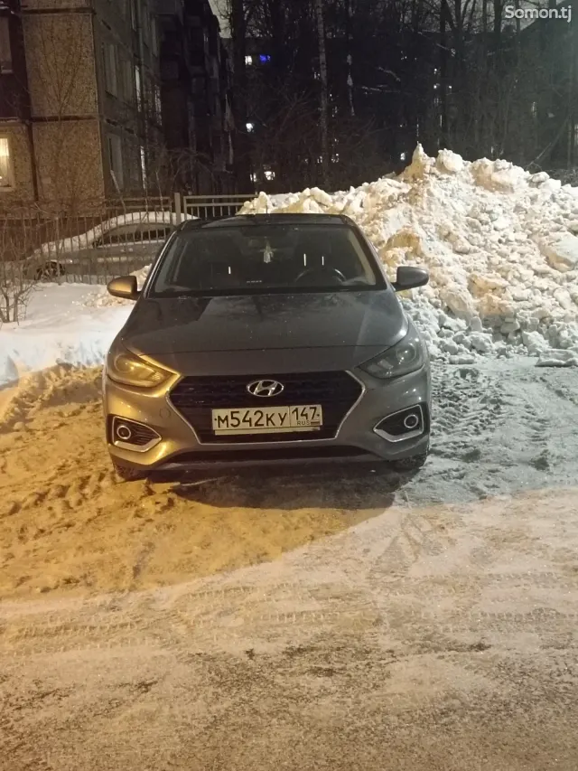 Hyundai Solaris 2018 · 1.6 MT