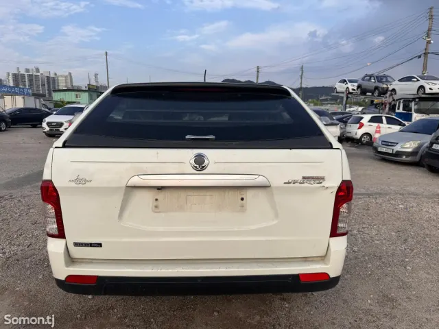 Ssang Yong Musso Sport 2015 · 2.2 AT