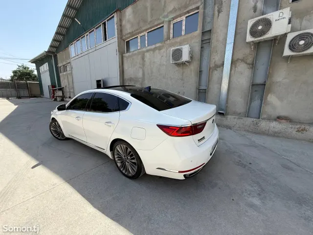Kia K7 2017 · 3.3 AT