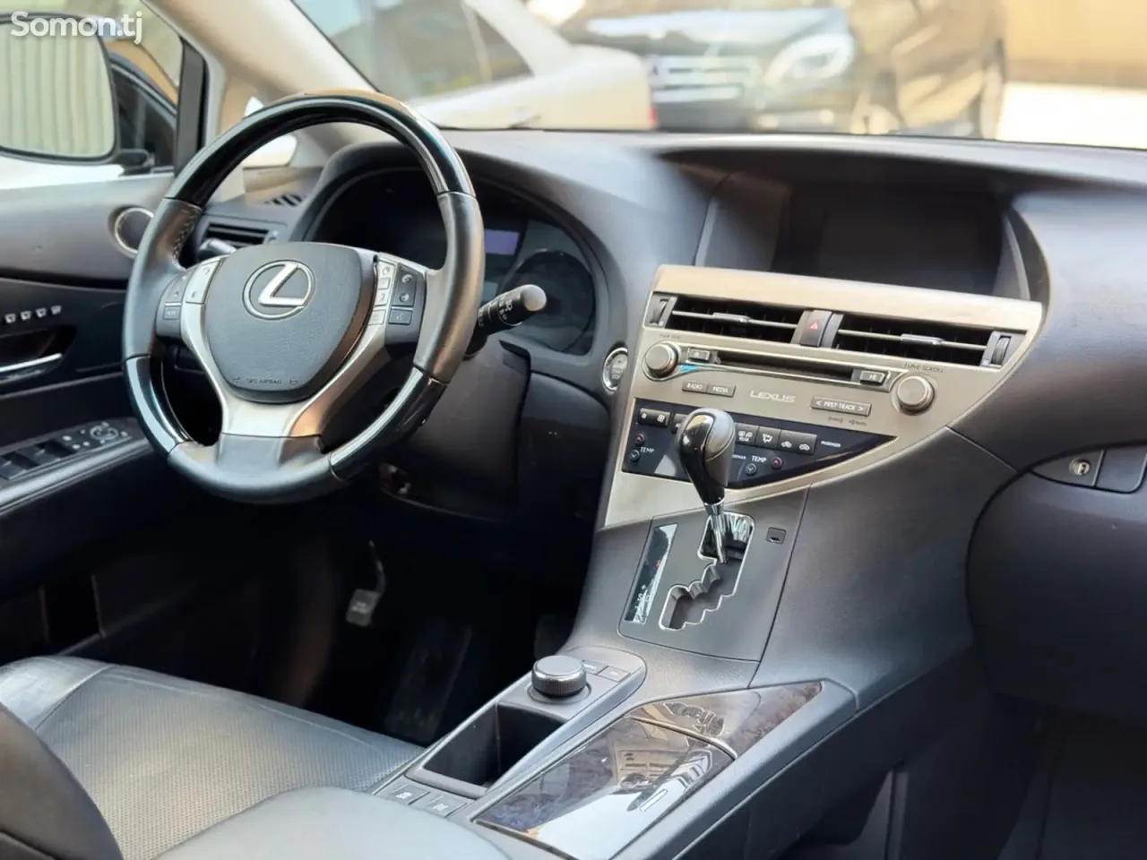Lexus RX series 2014 · AT