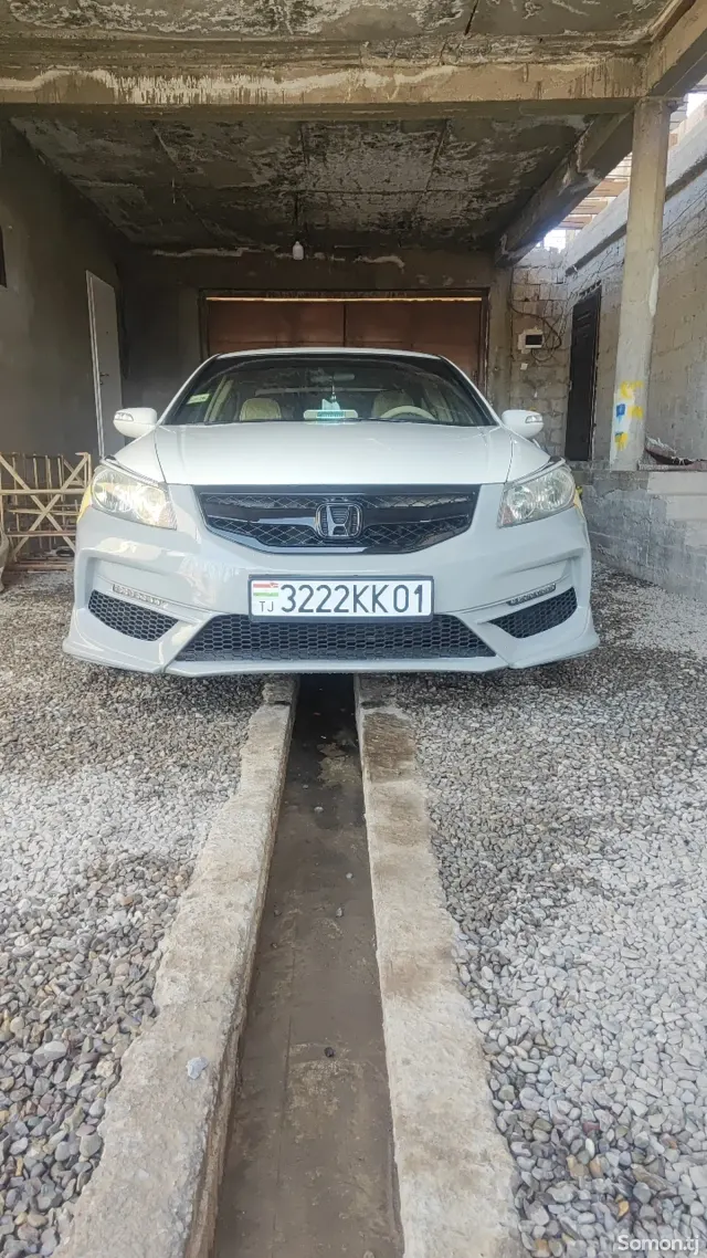 Honda Accord 2008 · 2.4 AT