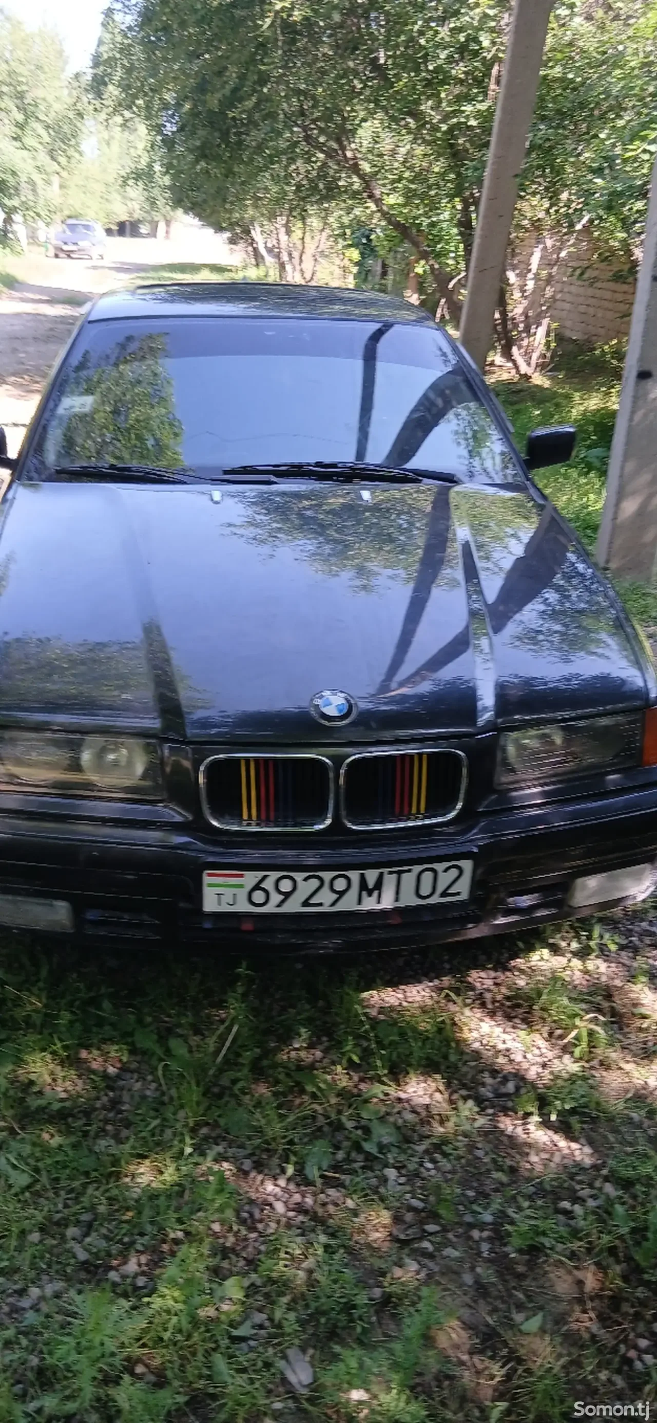BMW 3 series 1993 · 1.8 MT