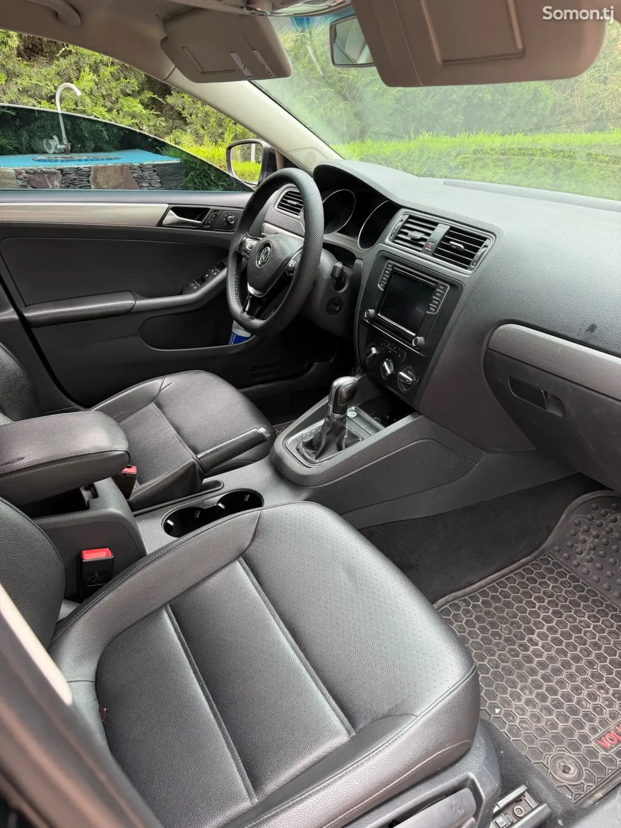 Volkswagen Jetta 2017 · 1.8 AT