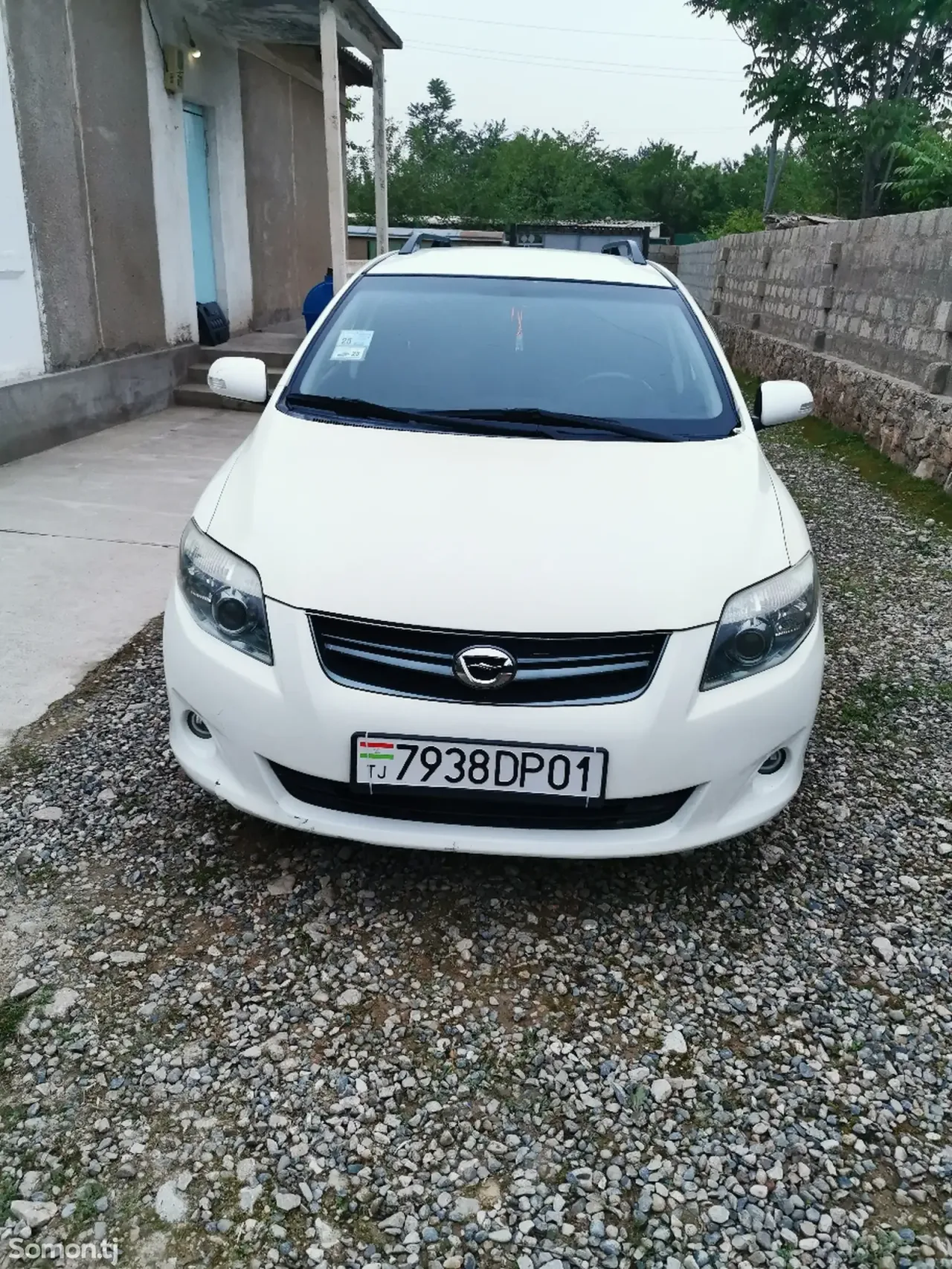 Toyota Fielder 2010 · 1.8 AT