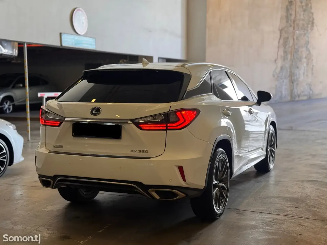 Lexus RX series 2017 · 3.5 AT