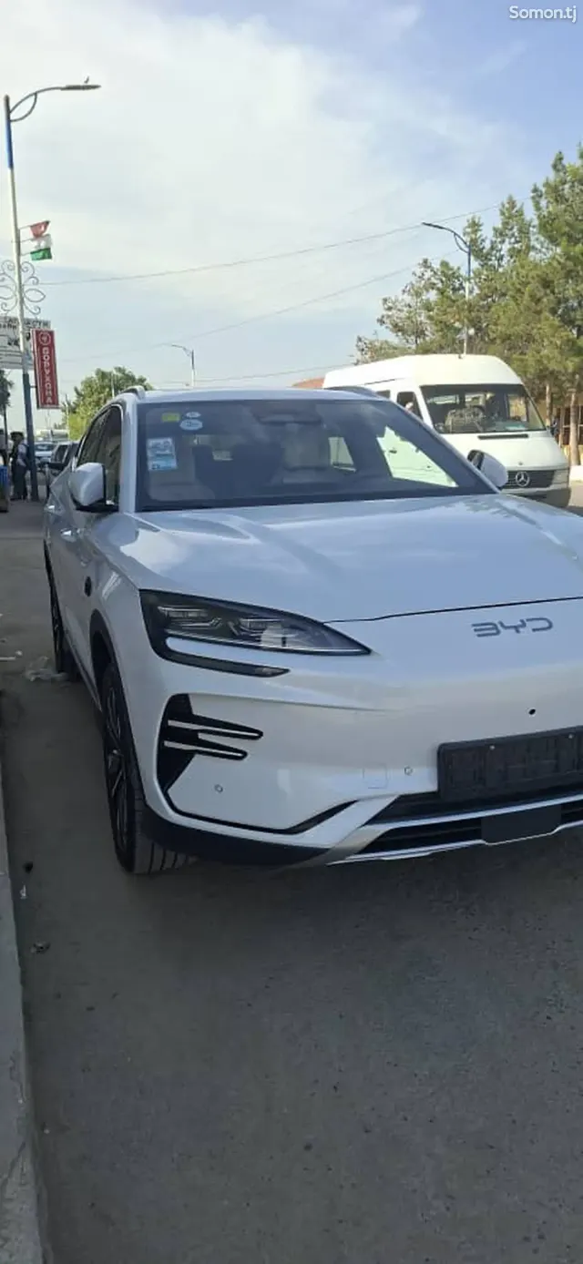 BYD Song Plus 2025 · AT