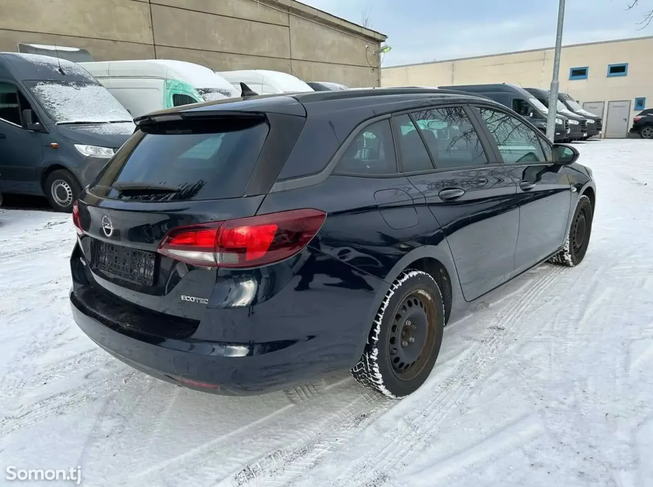 Opel Astra K 2019 · 1.0 MT