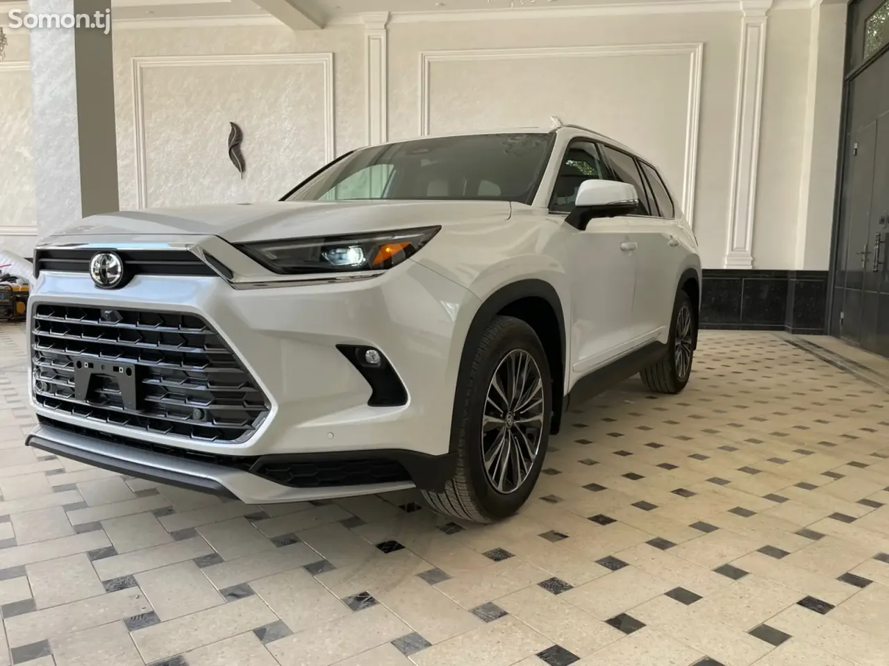 Toyota Highlander 2026 · 4.5 AT