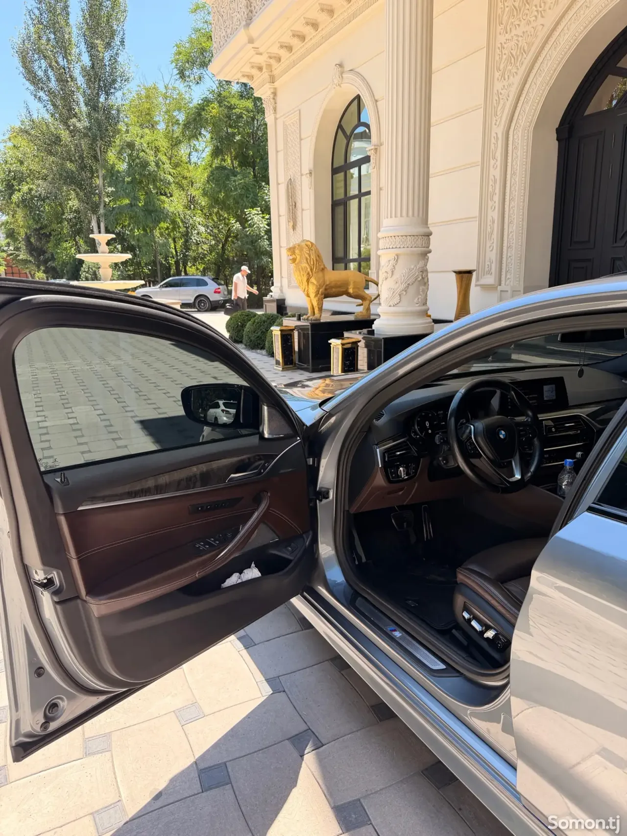 BMW 5 series 2017 · 3.0 AT