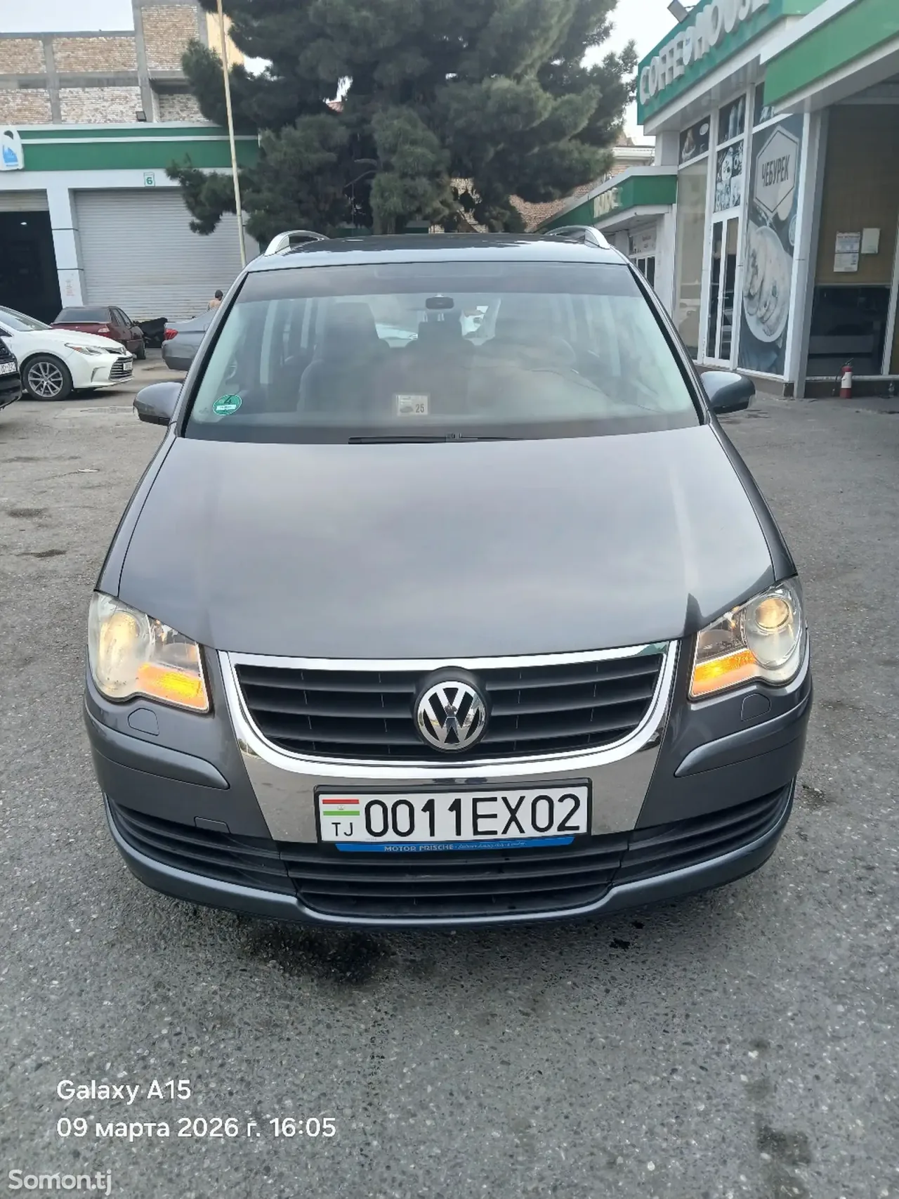 Volkswagen Touran 2008 · 1.4 AT