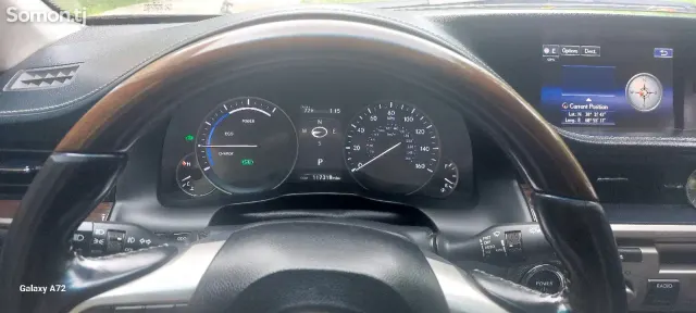 Lexus ES series 2016 · 2.5 AT