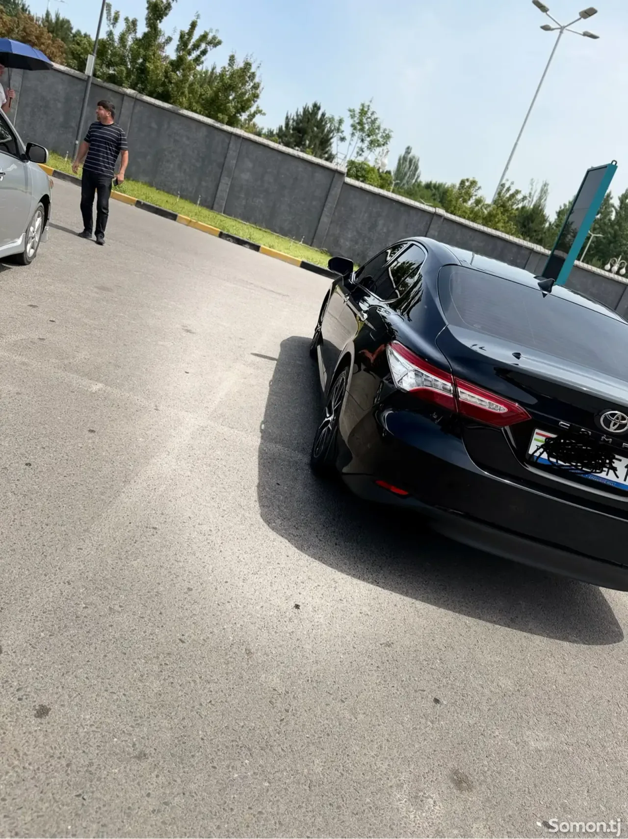 Toyota Camry 2020 · 2.5 AT
