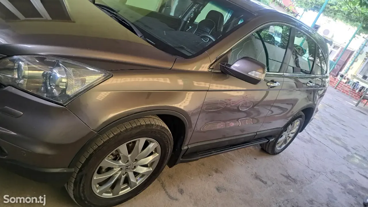 Honda CR-V 2011 · 2.4 AT