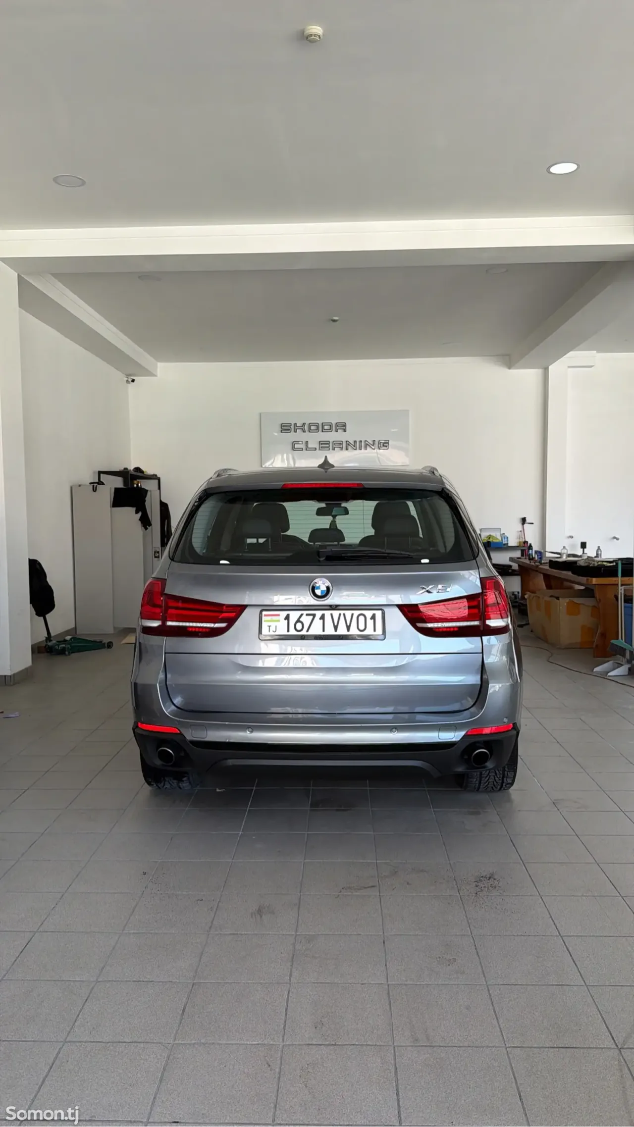 BMW X5 2014 · 2.5 AT