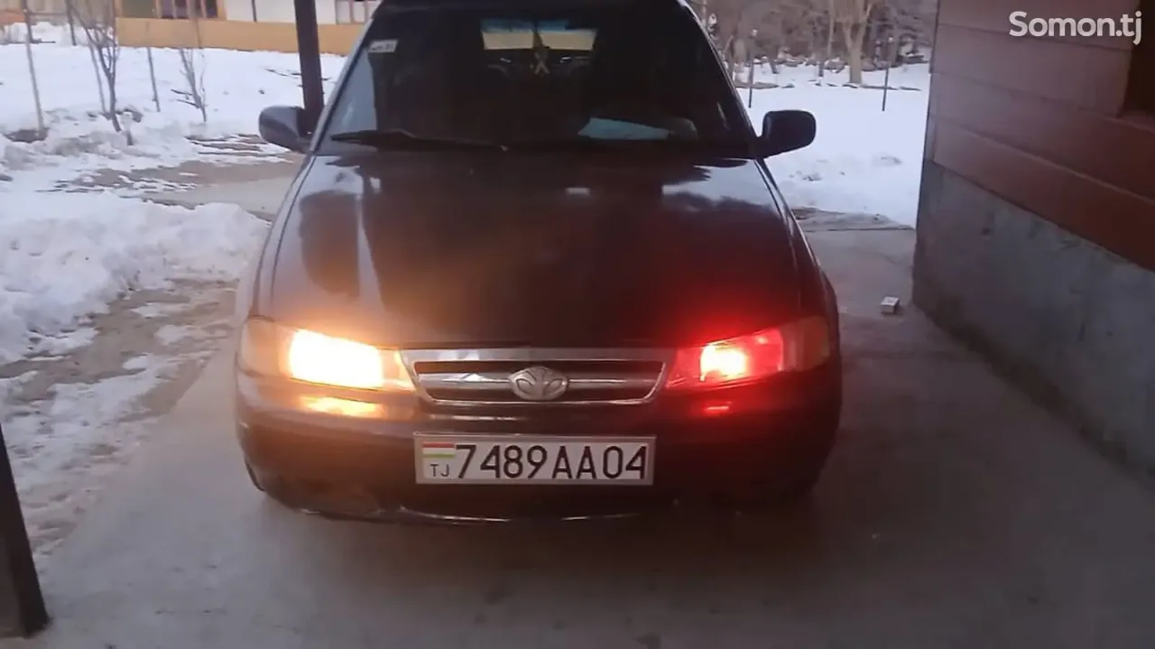 Daewoo Nexia 1996 · 1.6 MT
