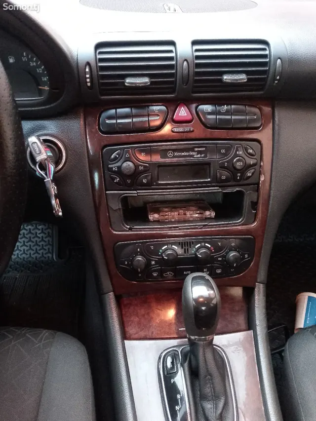 Mercedes-Benz C class 2001 · 1.8 AT