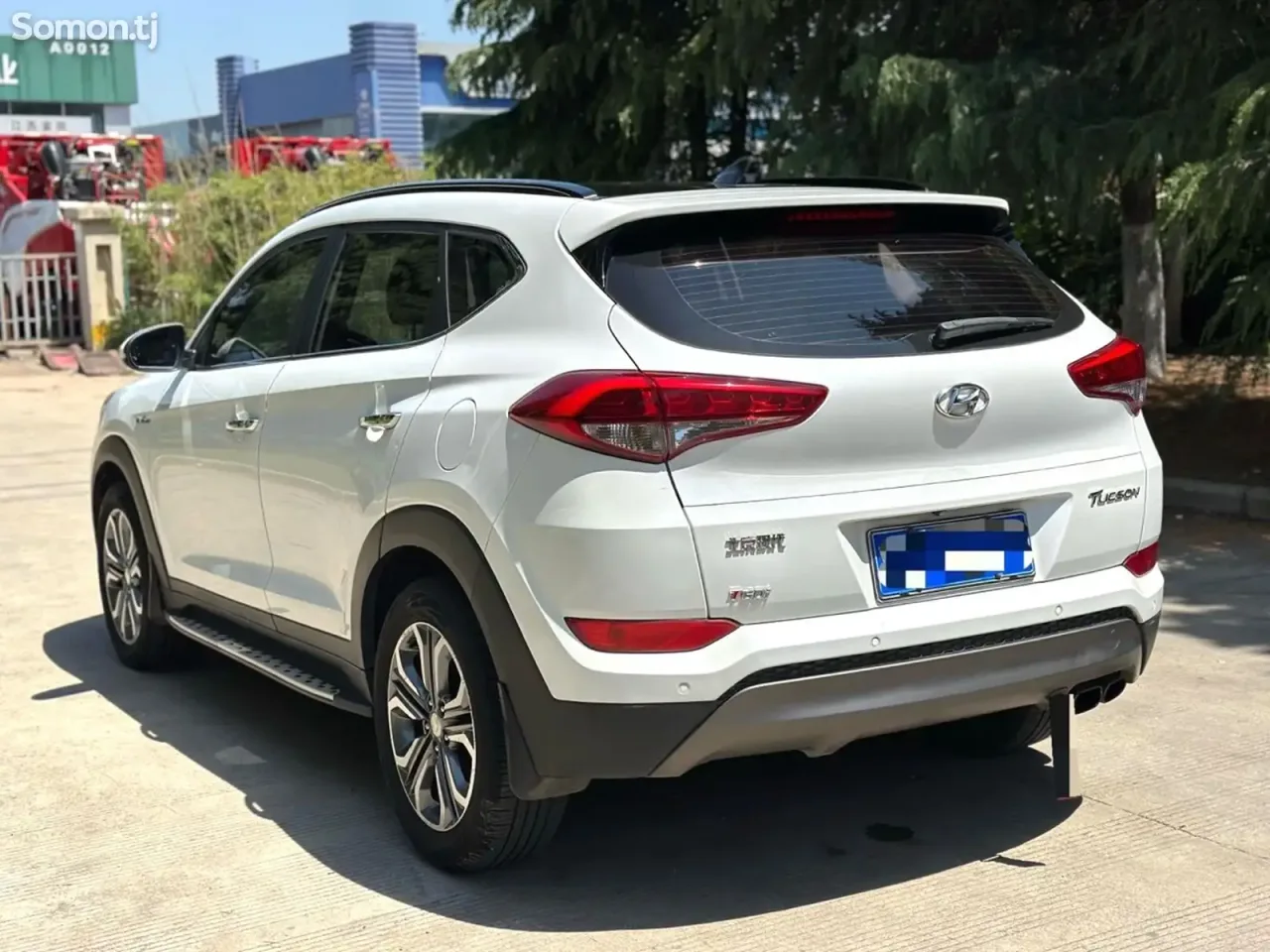 Hyundai Tucson 2015 · 1.6 AT