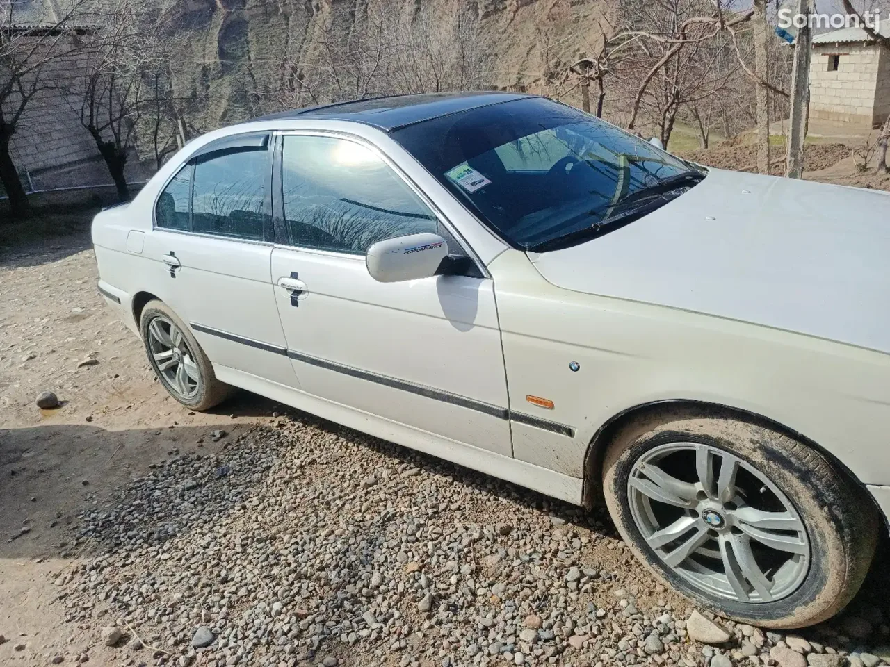 BMW 5 series 1998 · 2.5 AT