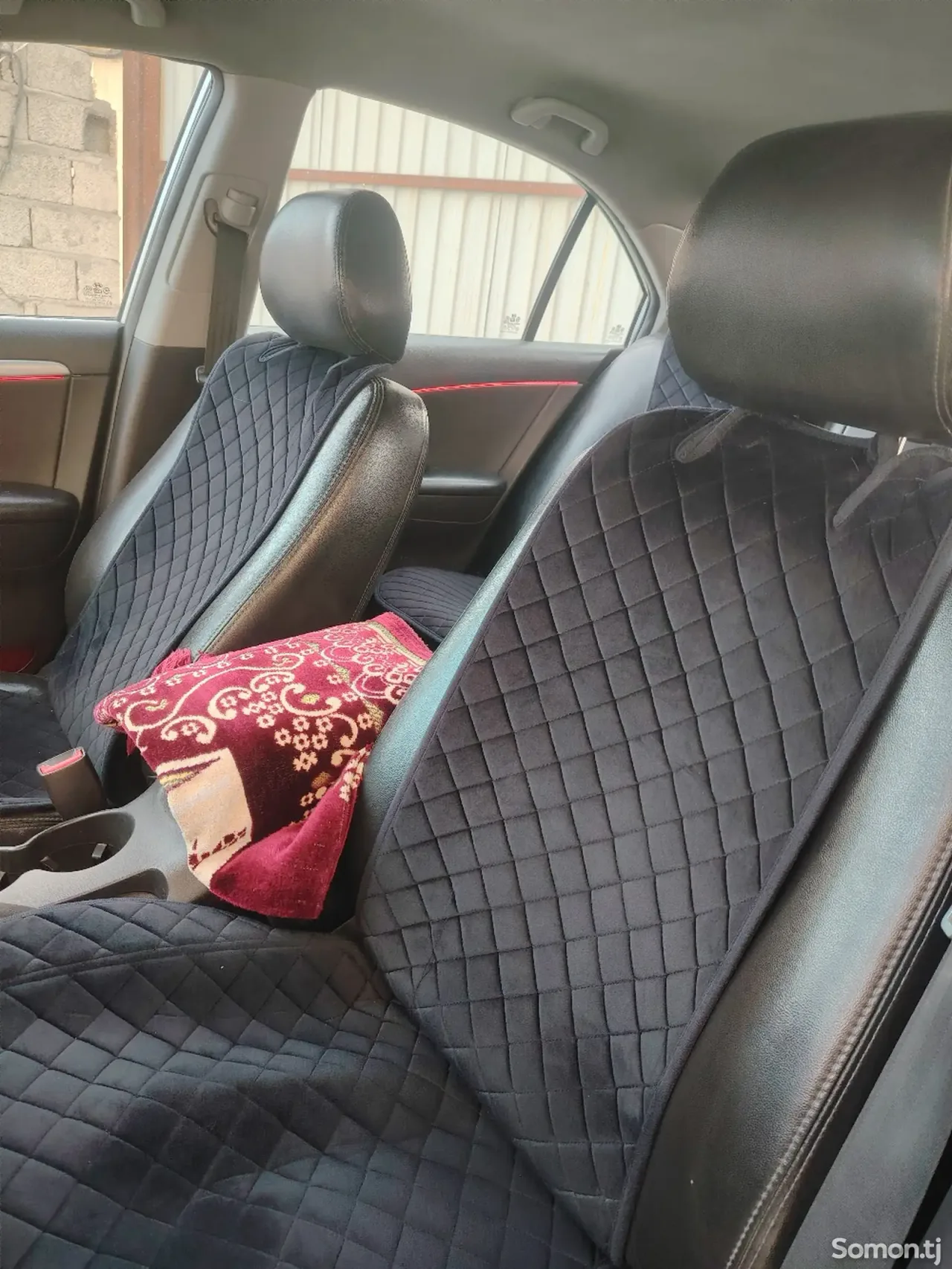 Hyundai Sonata 2008 · 2.4 AT