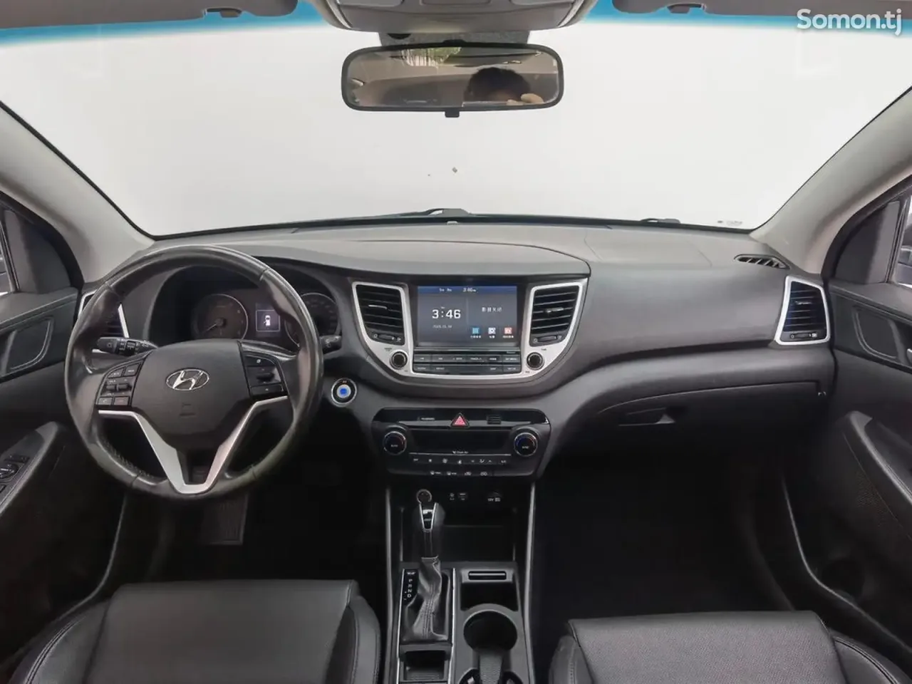 Hyundai Tucson 2015 · 1.6 AT
