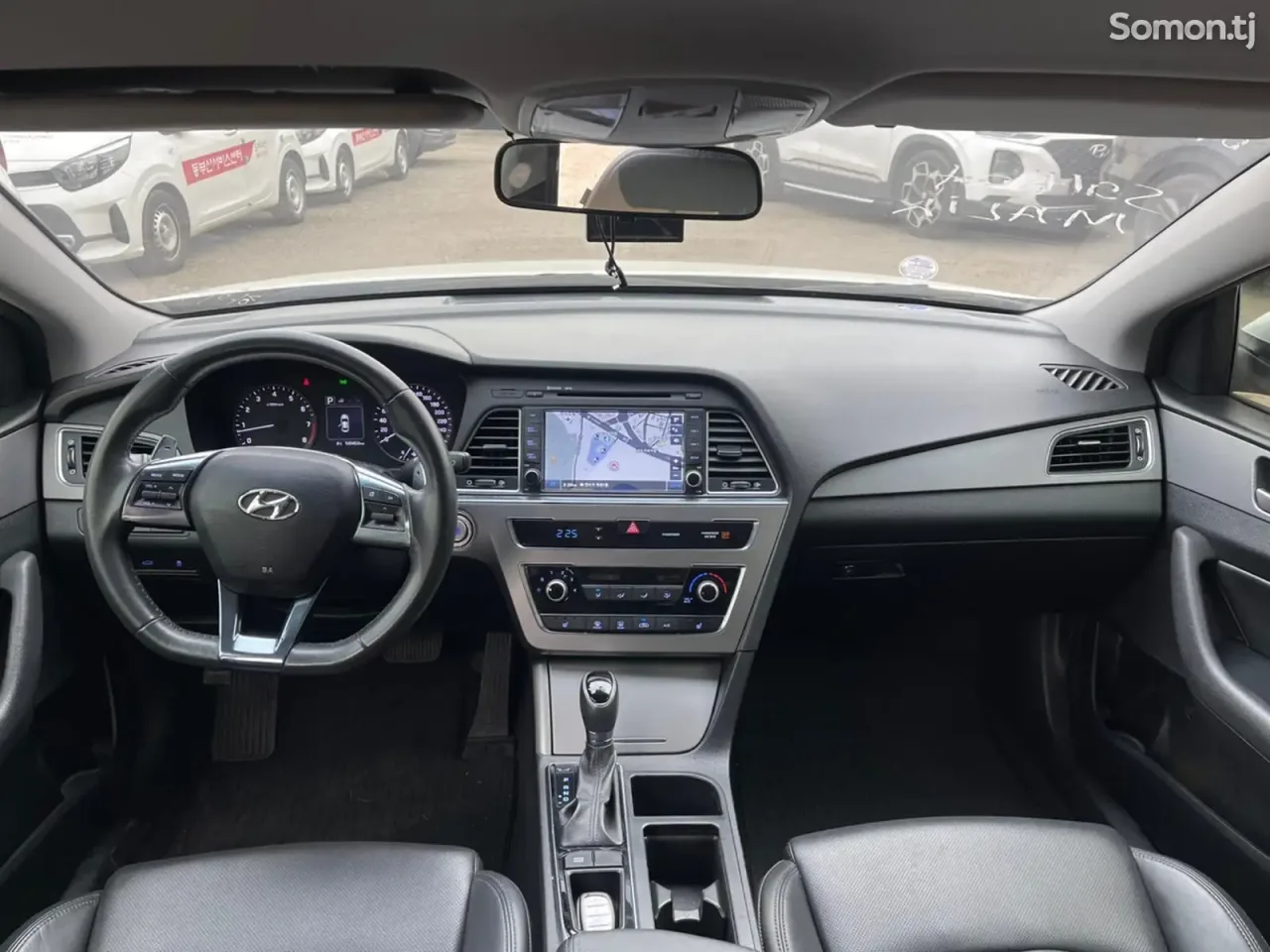 Hyundai Sonata 2015 · 1.6 AT