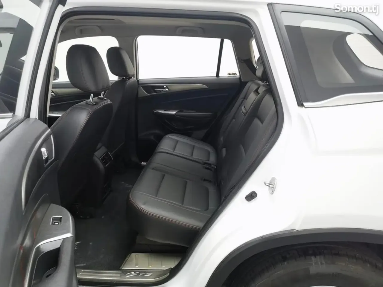 Changan CS75 2016 · 1.8 AT