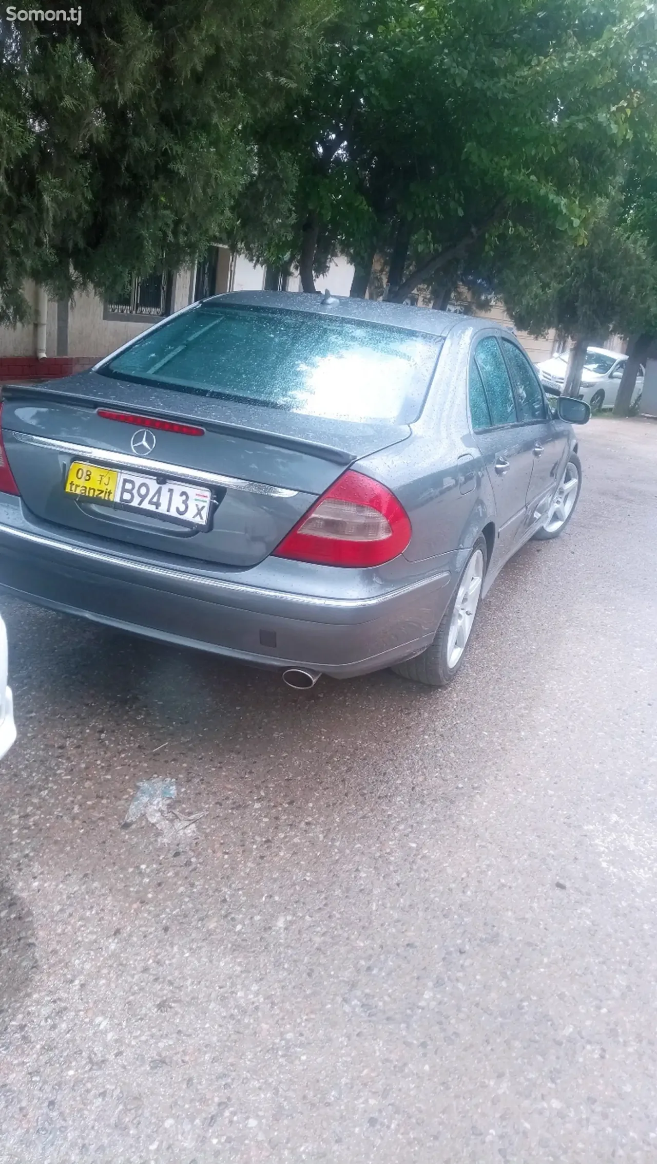 Mercedes-Benz E class 2009 · 3.5 AT