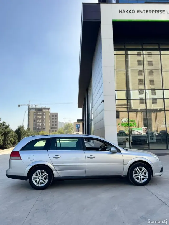 Opel Vectra C 2007 · 1.9 MT