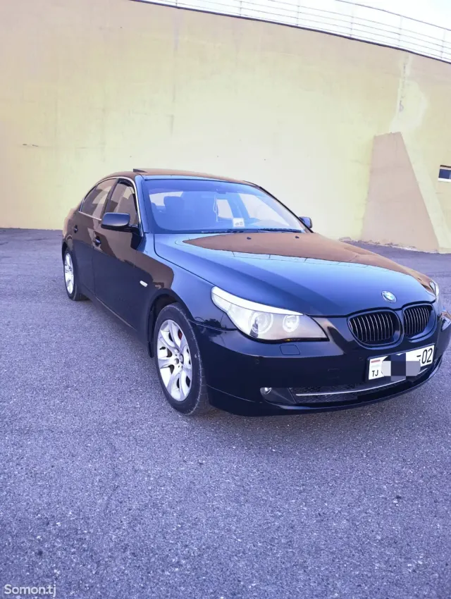 BMW 5 series 2004 · 2.0 AT