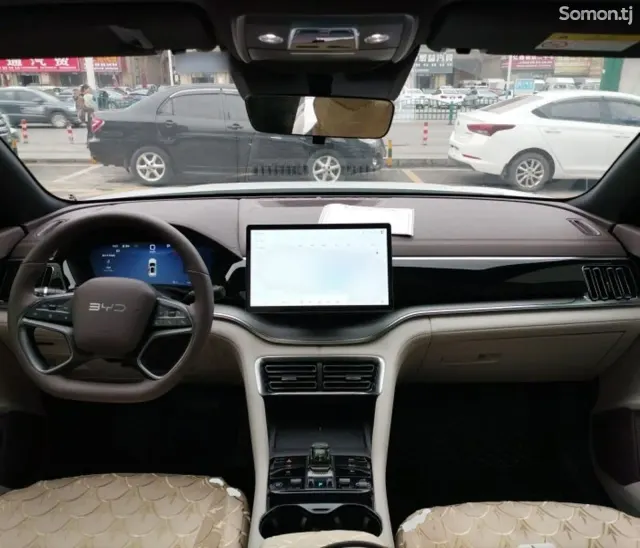 BYD Song Plus 2025 · AT