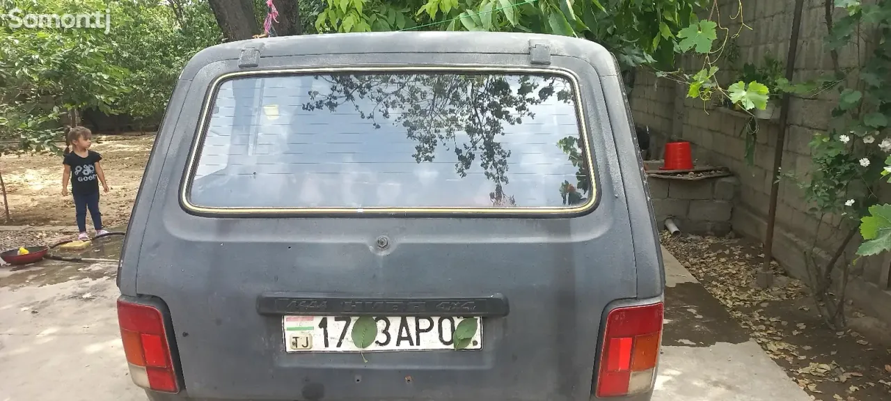 Lada (ВАЗ) Нива 2003 · 1.7 MT