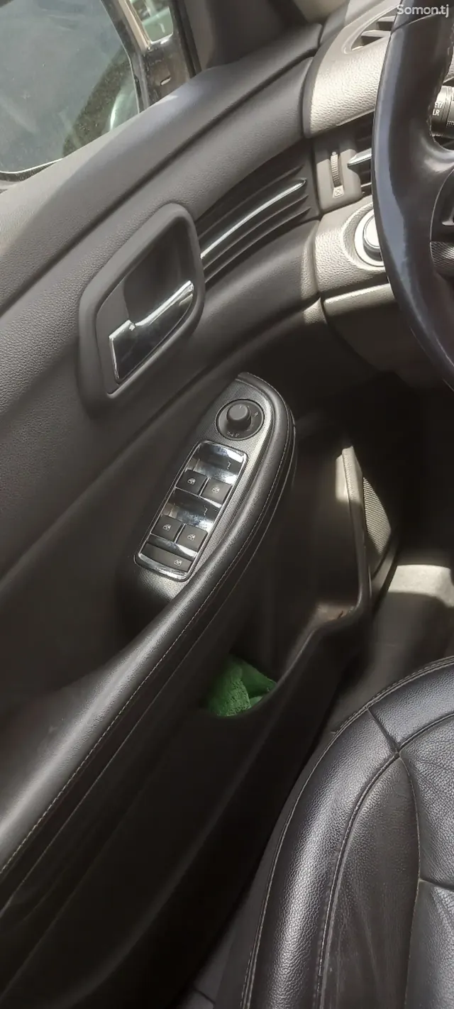 Chevrolet Malibu 2015 · 2.0 AT