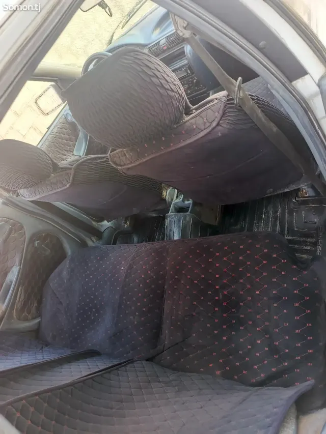 Opel Astra F 1993 · 1.6 MT
