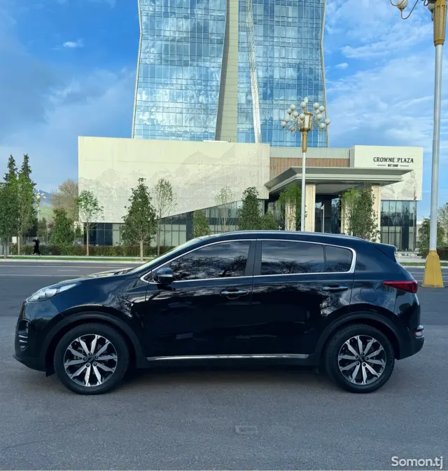 Kia Sportage 2015 · 1.7 AT