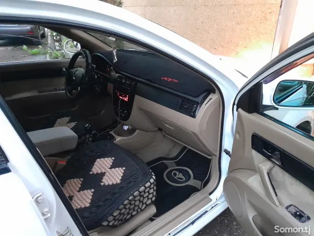 Daewoo Lacetti 2005 · 1.6 MT
