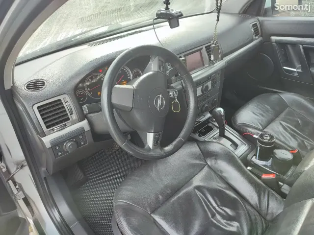 Opel Vectra C 2007 · 2.2 AT