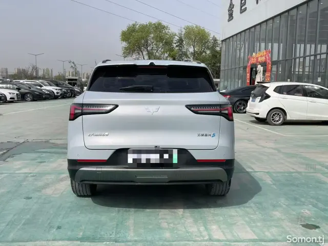 Wuling Starlight 2025 · AT
