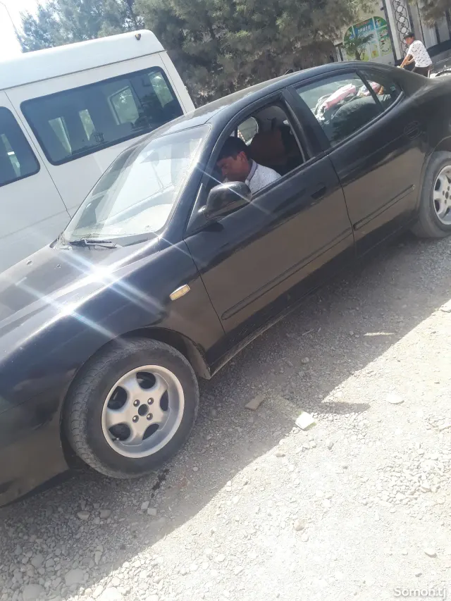 Daewoo Leganza 1997 · 1.8 MT